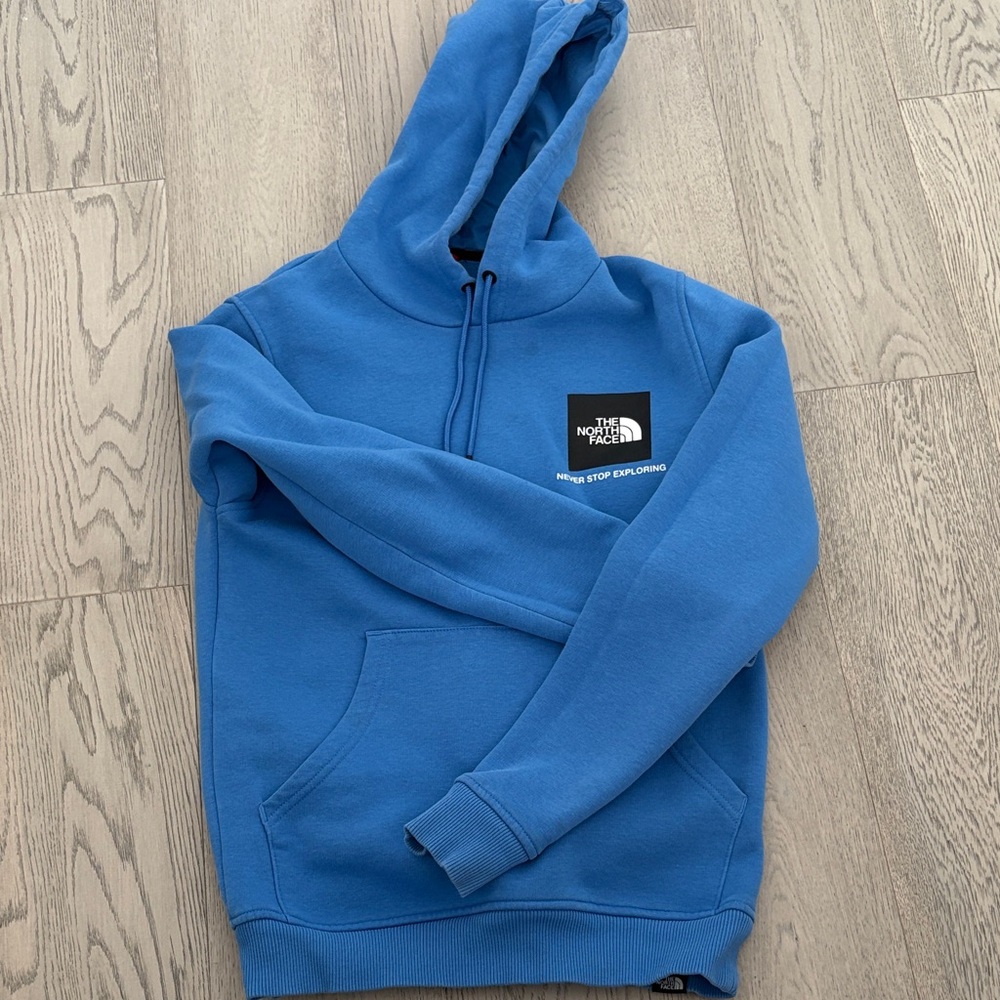 The North Face Men's Vibrant Blue Pullover size S